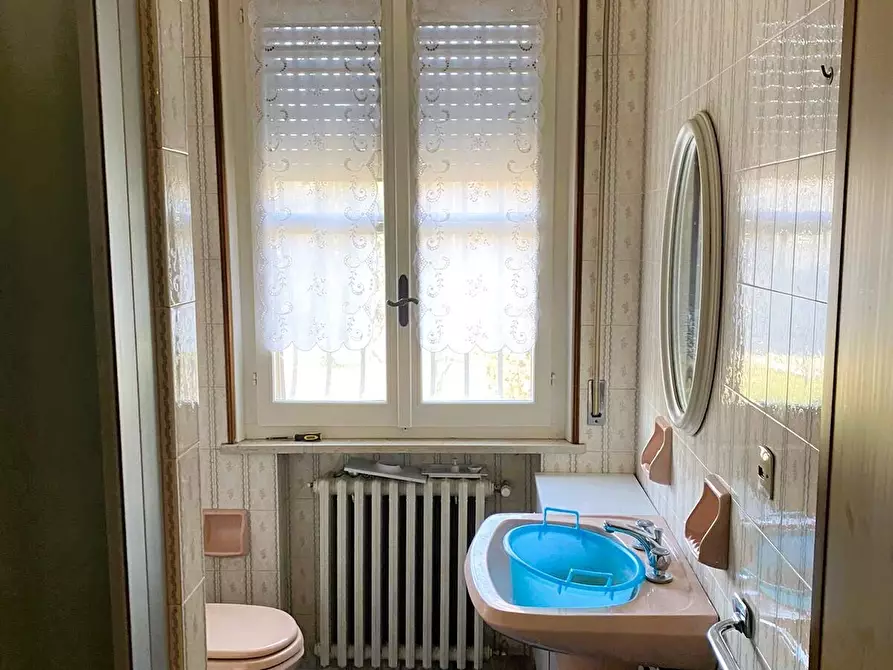 Immagine 20 di Villetta a schiera in vendita  in Argine Filippina 104 a Sissa Trecasali