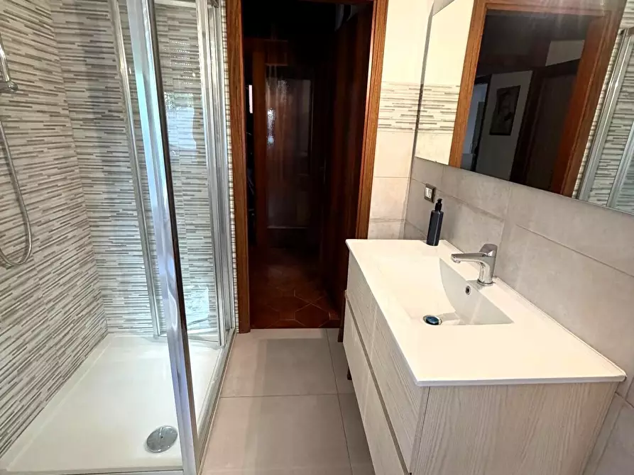 Immagine 22 di Casa trifamiliare in vendita  a Senigallia