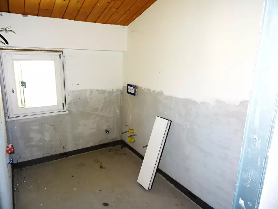 Immagine 3 di Bilocale in vendita  a Trecastelli