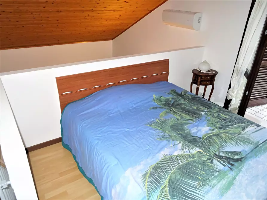 Immagine 18 di Casa indipendente in vendita  a Terre Roveresche