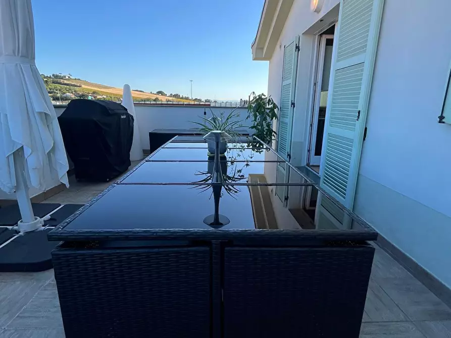 Immagine 36 di Attico in vendita  a Senigallia