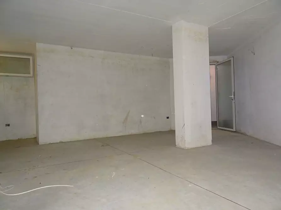 Immagine 15 di Quadrilocale in vendita  a Ostra