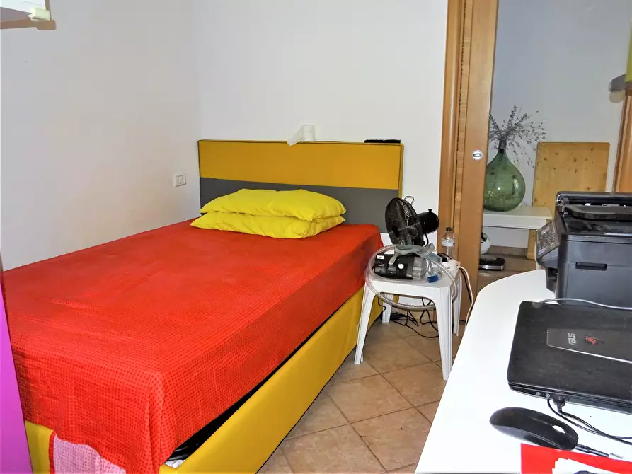 Immagine 21 di Trilocale in vendita  a Trecastelli