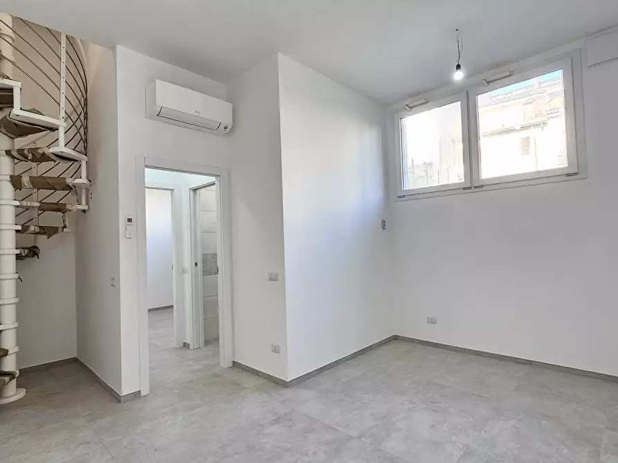 Immagine 5 di Trilocale in vendita  in via Laberinto 54 a San Benedetto Del Tronto