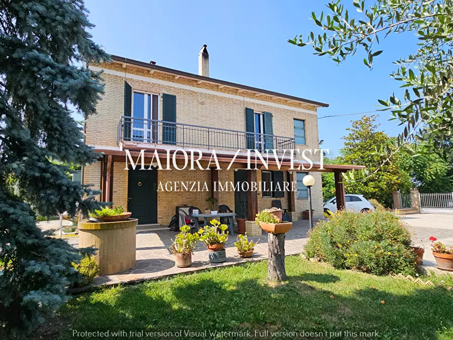 Immagine 1 di Casa bifamiliare in vendita  in CONTRADA FIOBBO 14 a Spinetoli