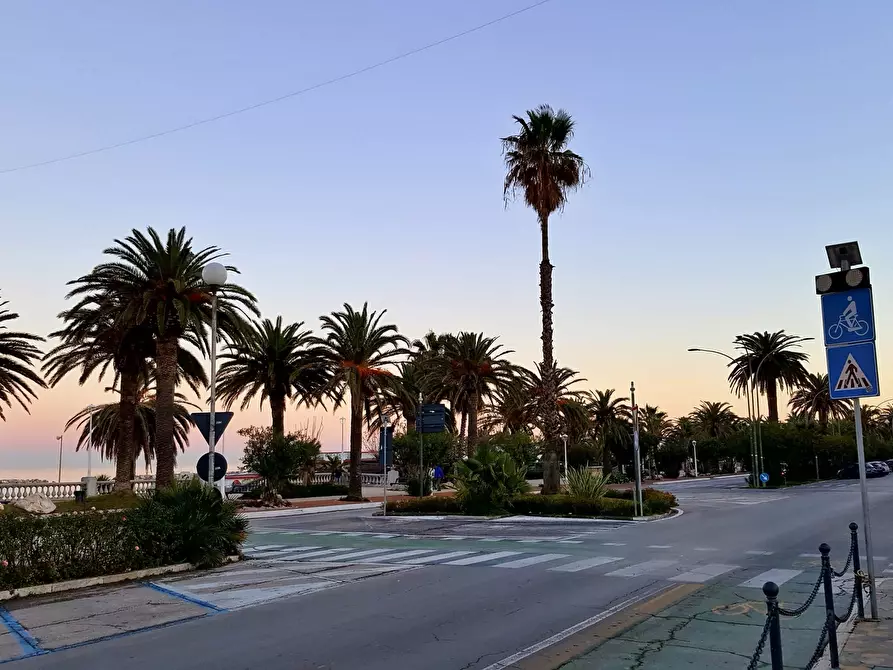 Immagine 2 di Albergo/B&B/Residence in vendita  a San Benedetto Del Tronto