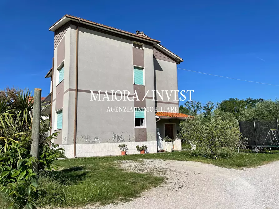 Immagine 15 di Casa indipendente in vendita  in contrada Moglie a Montalto Delle Marche