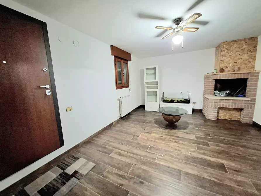 Immagine 15 di Villa in vendita  in Via Filippo Brunelleschi 42 a Rovigo