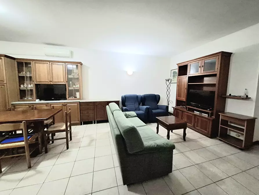 Immagine 4 di Trilocale in vendita  in Via Cristoforo Colombo 156E2 a Polesella