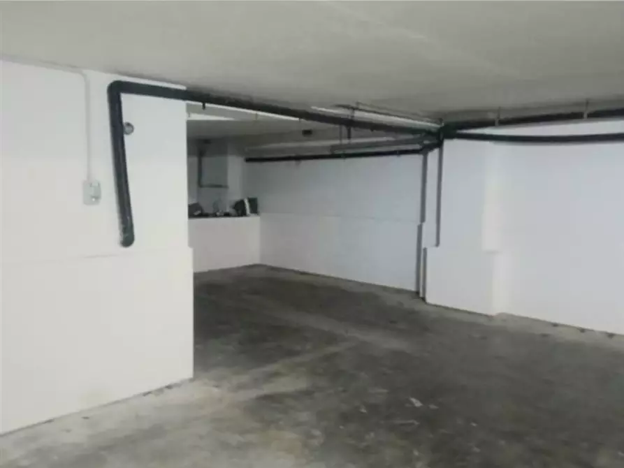 Immagine 12 di Quadrilocale in vendita  in Via Umberto I 31 a Rovigo