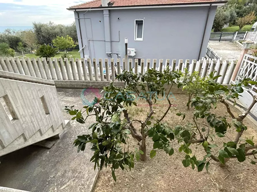 Immagine 7 di Porzione di casa in vendita  a Silvi