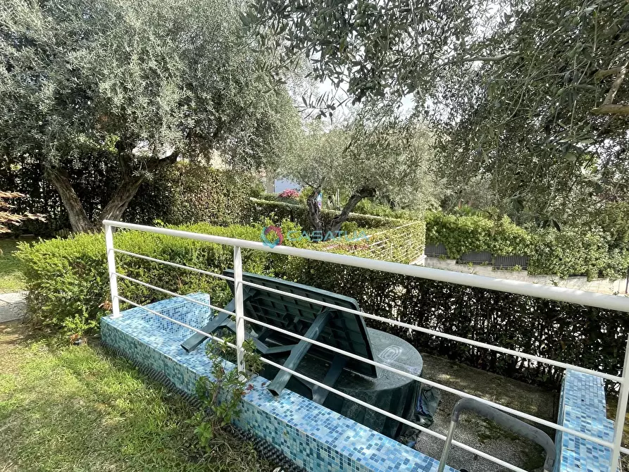 Immagine 29 di Trilocale in vendita  a Pineto