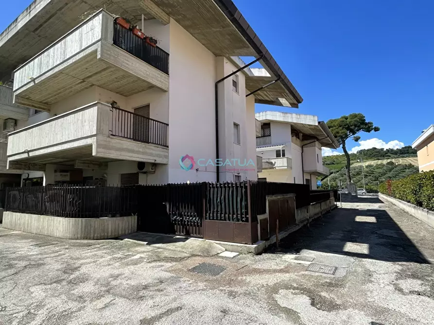 Immagine 4 di Quadrilocale in vendita  a Silvi