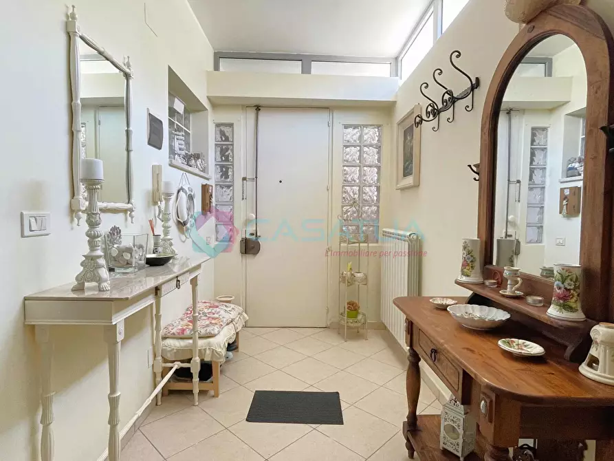 Immagine 7 di Trilocale in vendita  a Silvi