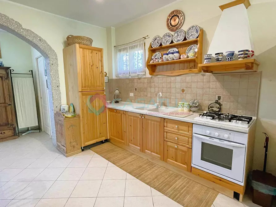 Immagine 13 di Trilocale in vendita  a Silvi