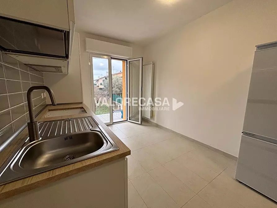 Immagine 7 di Bilocale in vendita  in Via Borghetto 27 a Castelnuovo Magra