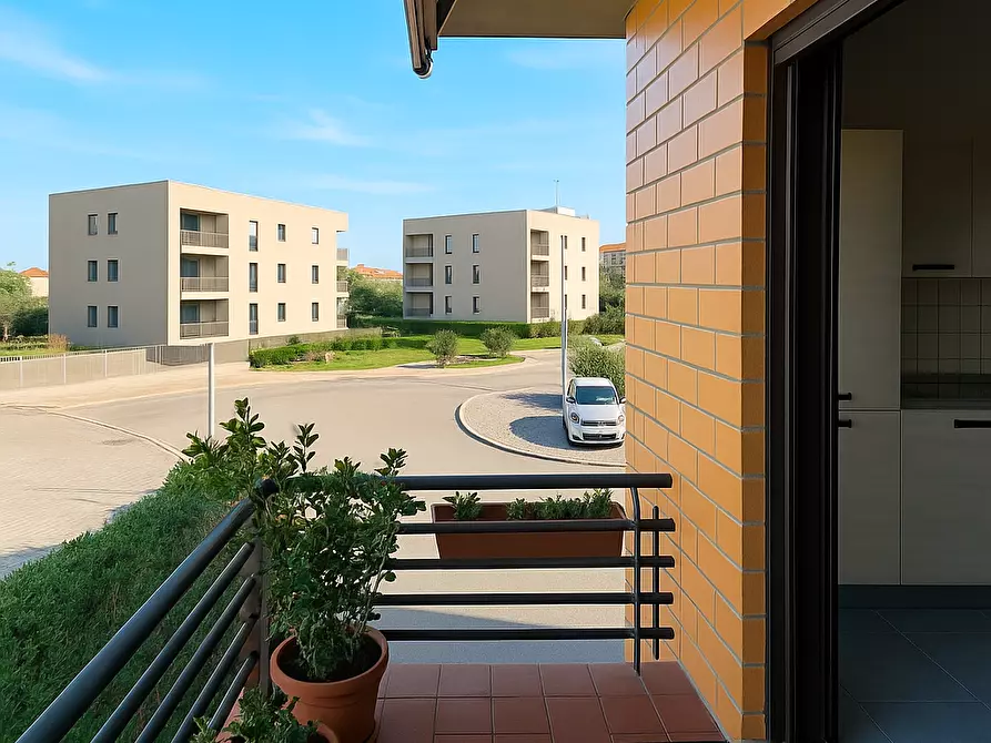 Immagine 1 di Villetta a schiera in vendita  in Viale Malaspina 65 a Fosdinovo