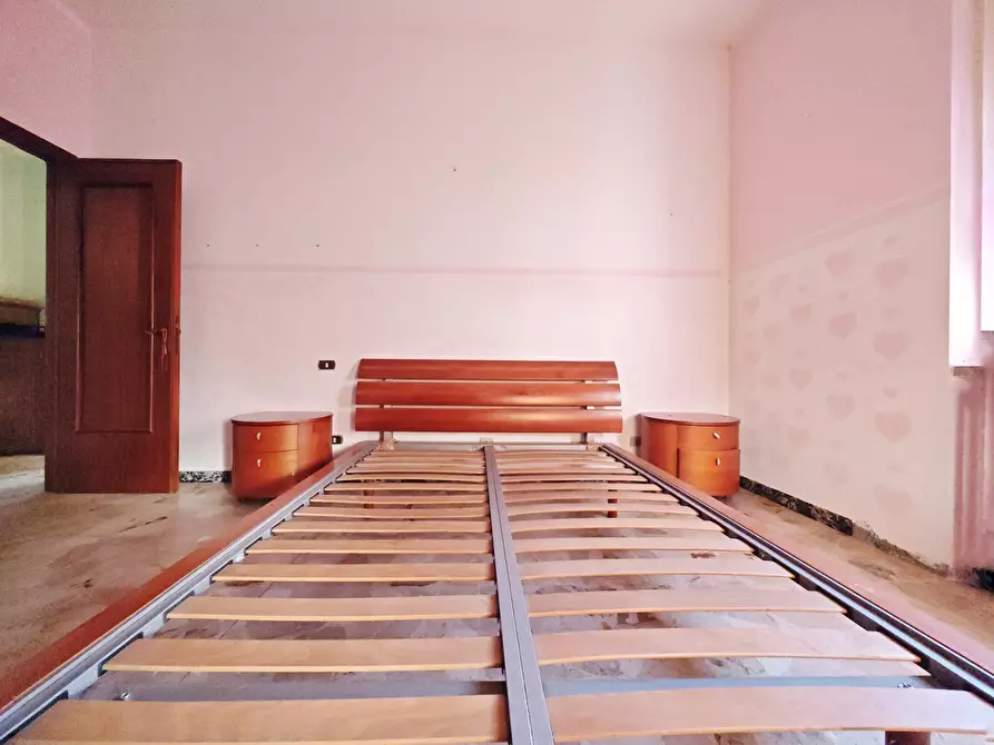 Immagine 48 di Porzione di casa in vendita  in SP23 683 a Castelnuovo Magra