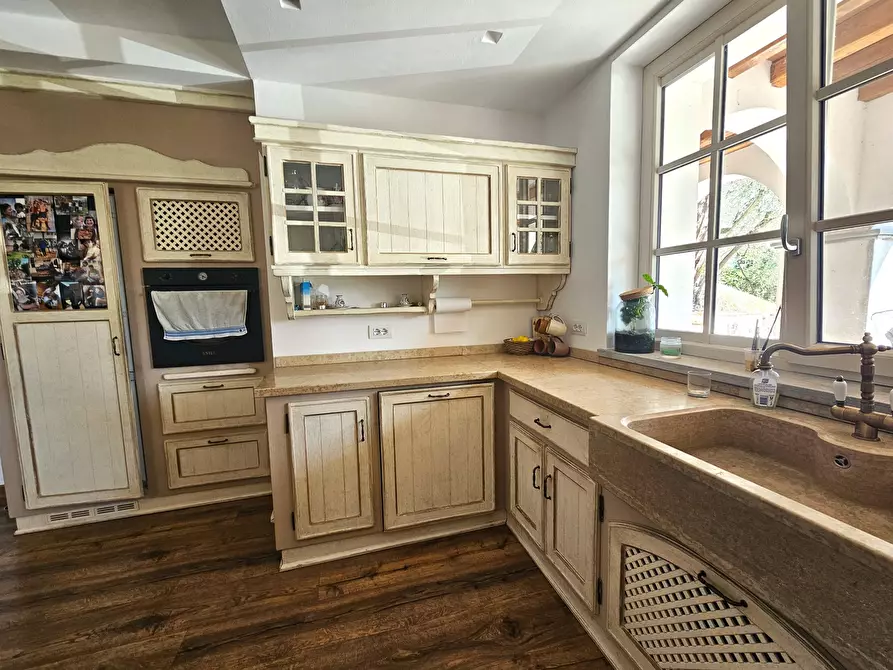 Immagine 23 di Villa in vendita  in Via Luparello 5 a Sarzana