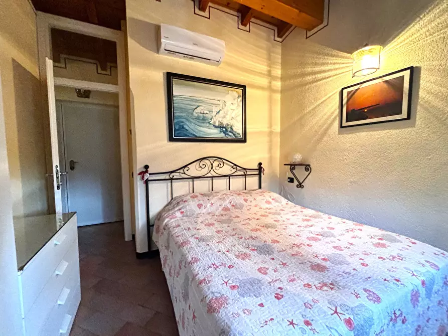 Immagine 33 di Villa in vendita  in Via Orlando Grosso 6 a Bonassola