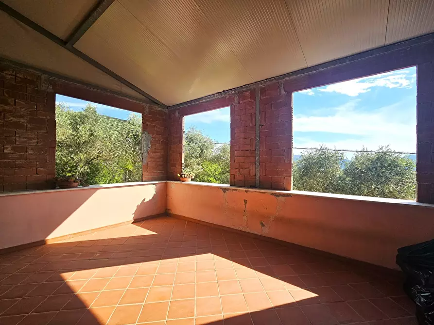 Immagine 22 di Villa in vendita  in Via dei Molini 202 a Sarzana