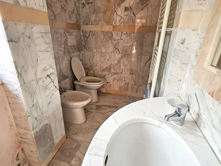 Immagine 17 di Porzione di casa in vendita  in Via Falcinello 144 a Sarzana