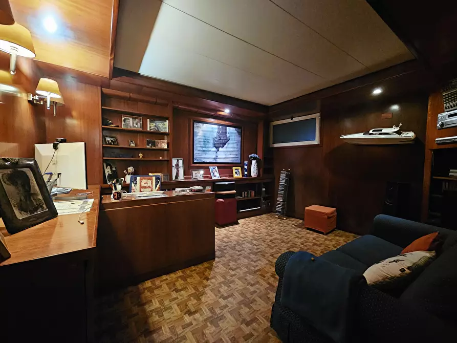 Immagine 24 di Trilocale in vendita  in Via XXV Aprile 44 a Ameglia