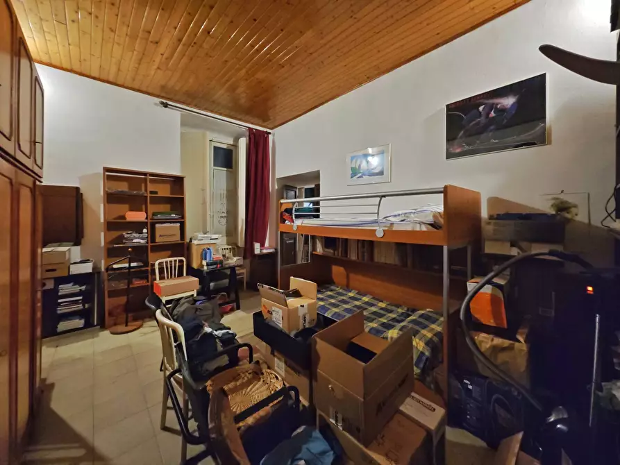 Immagine 57 di Quadrilocale in vendita  in Via Cigala a Sarzana