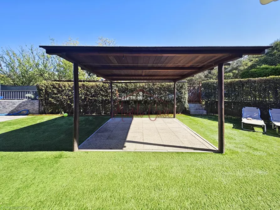 Immagine 22 di Pentalocale in vendita  in Via Socrate Benacci 29 a Sarzana