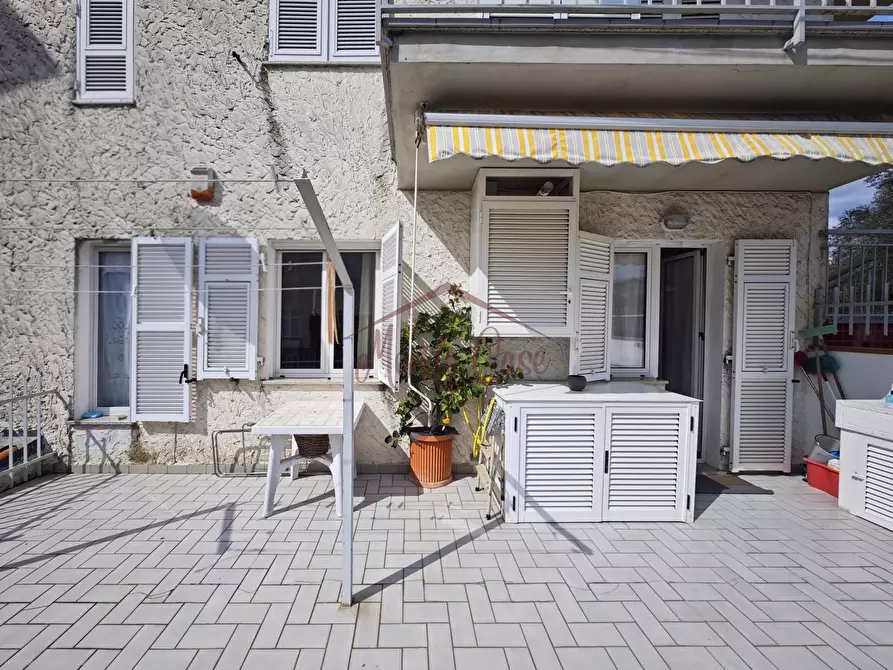 Immagine 46 di Porzione di casa in vendita  a Fosdinovo