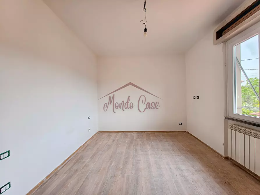 Immagine 31 di Porzione di casa in vendita  in Via Battifollo 53 a Sarzana
