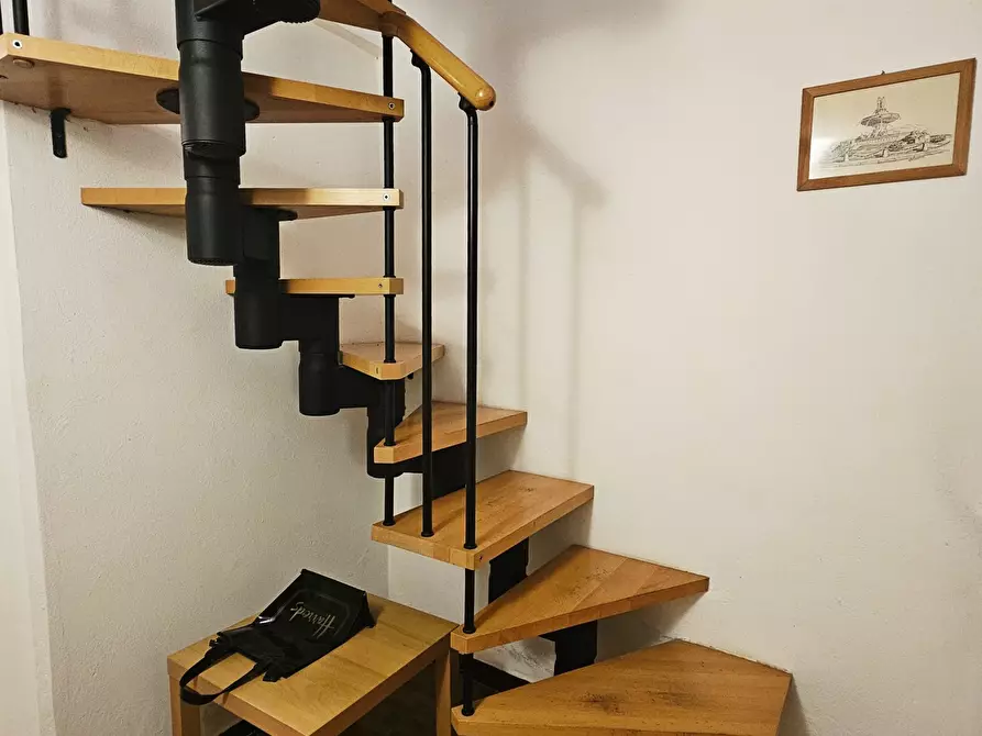 Immagine 20 di Trilocale in vendita  in Via XXV Aprile 44 a Ameglia