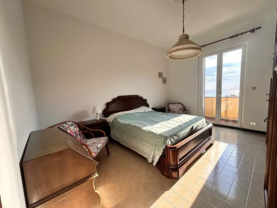 Immagine 24 di Pentalocale in vendita  in Via Risorgimento 13 a Bonassola