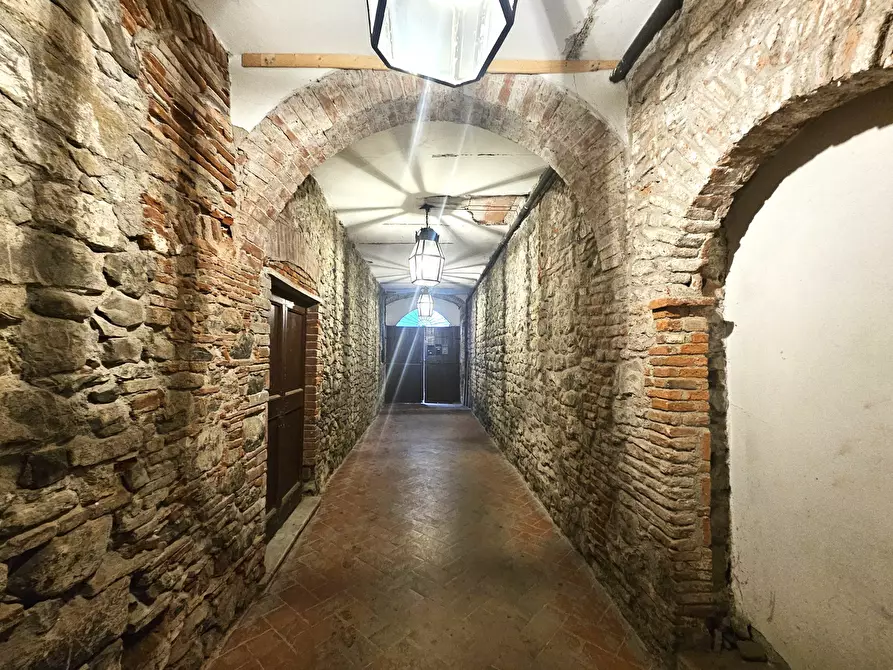 Immagine 2 di Quadrilocale in vendita  in Via Mazzini a Sarzana