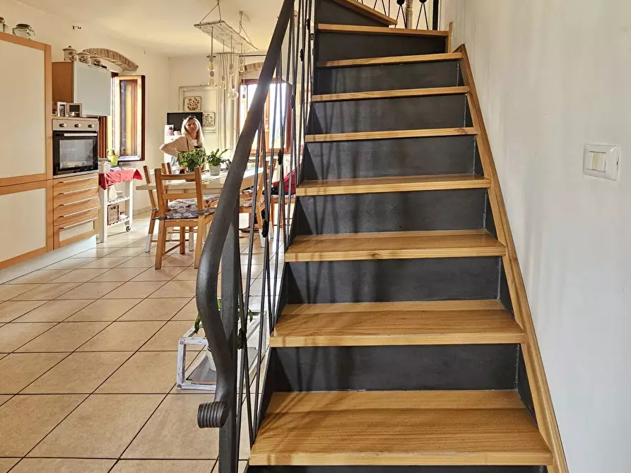 Immagine 15 di Trilocale in vendita  in Via della Crociata 8 a Sarzana