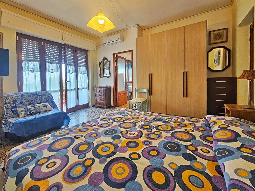 Immagine 14 di Bilocale in vendita  in Via P. Ratti 32 a Ameglia