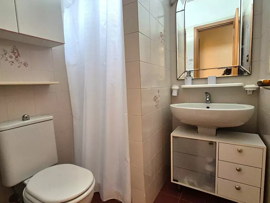 Immagine 21 di Villetta a schiera in vendita  in Via Madonnina 11 a Ortonovo