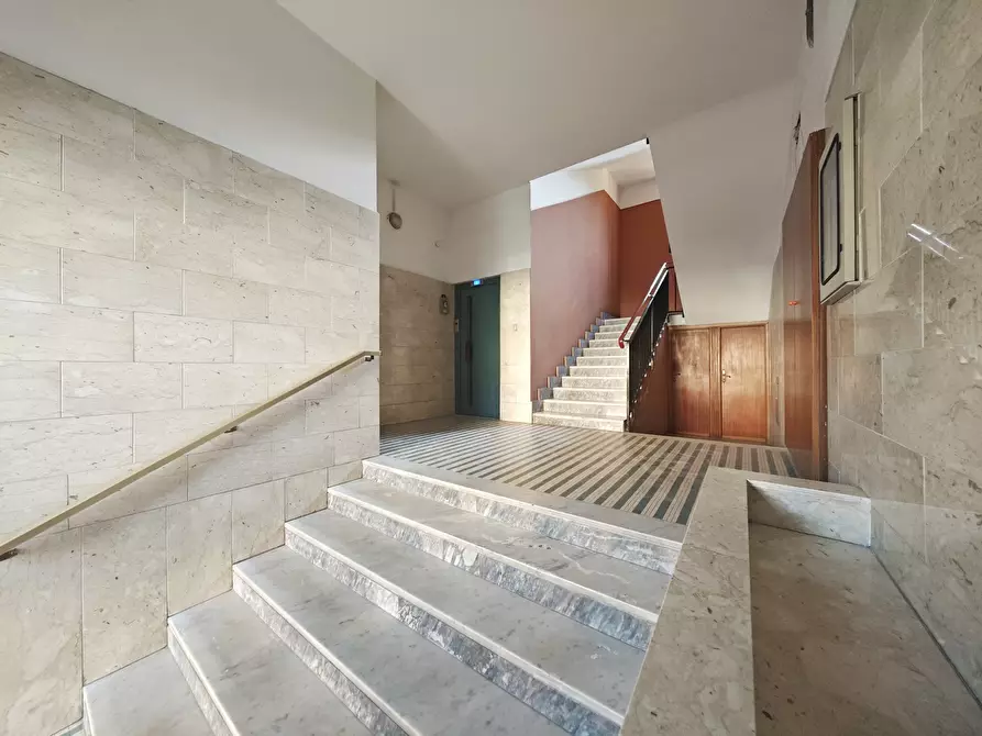 Immagine 22 di Bilocale in vendita  in Stradone D'Oria 120 a La Spezia