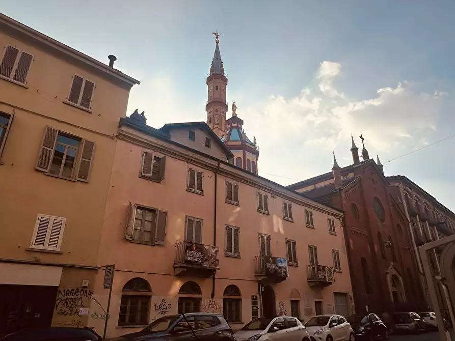 Immagine 3 di Bilocale in vendita  in Via San Donato 27 a Torino