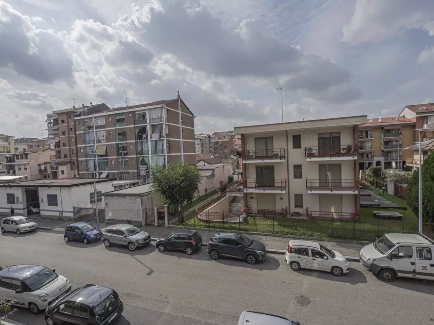 Immagine 31 di Quadrilocale in vendita  in Via Bollengo 20 a Torino