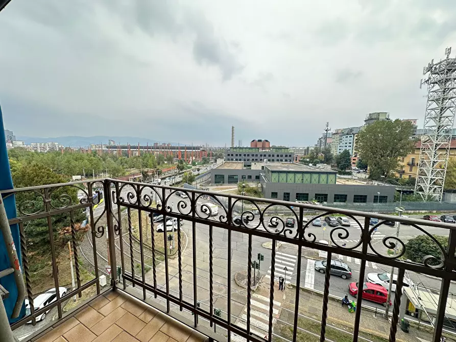 Immagine 24 di Bilocale in vendita  in Largo Borgaro 29 a Torino