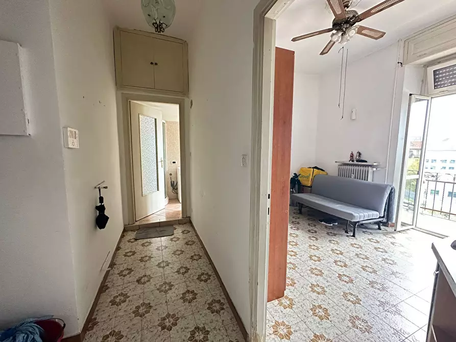 Immagine 12 di Bilocale in vendita  in Largo Borgaro 29 a Torino