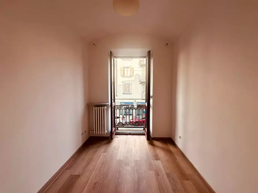 Immagine 17 di Bilocale in vendita  in Via San Donato 27 a Torino