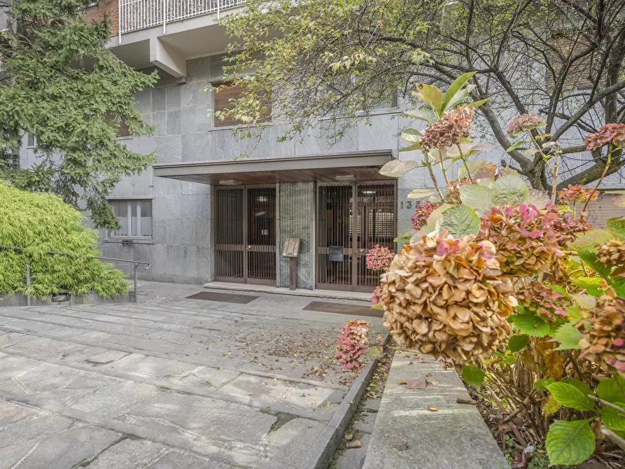 Immagine 4 di Ufficio in vendita  in corso monte cucco 135 a Torino