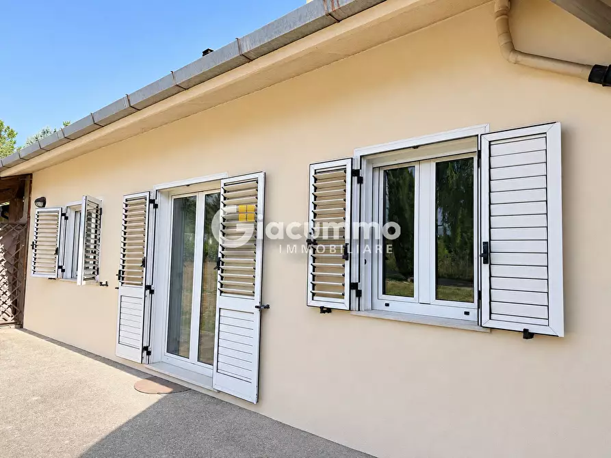 Immagine 10 di Villetta a schiera in vendita  in Via Vineola 139 a Potenza