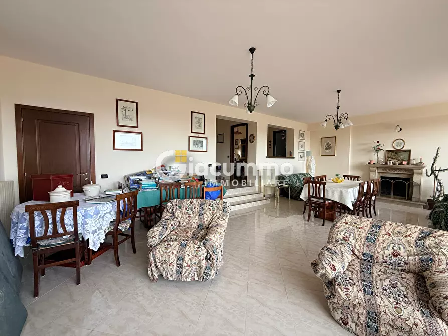 Immagine 14 di Casa bifamiliare in vendita  in Via Mezzana 209 a Potenza