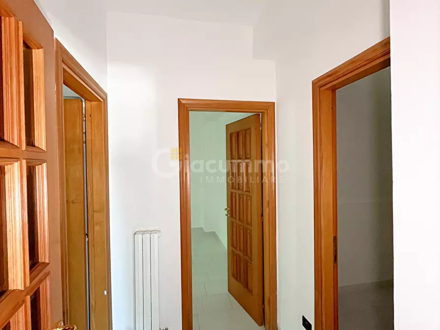 Immagine 9 di Quadrilocale in affitto  in Via Rifreddo 300 a Potenza