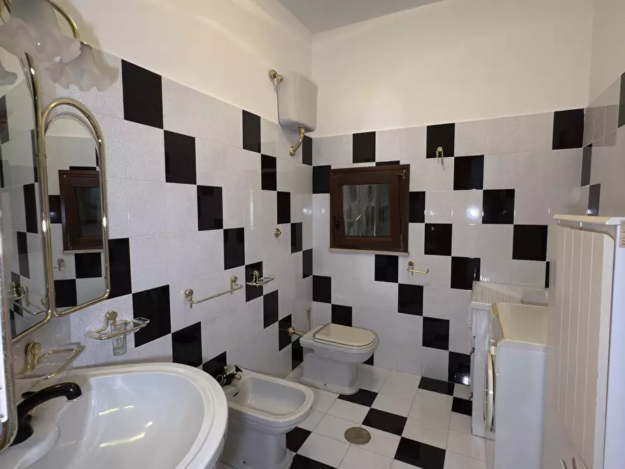 Immagine 38 di Villa in vendita  in Contrada Poggio Cavallo a Potenza