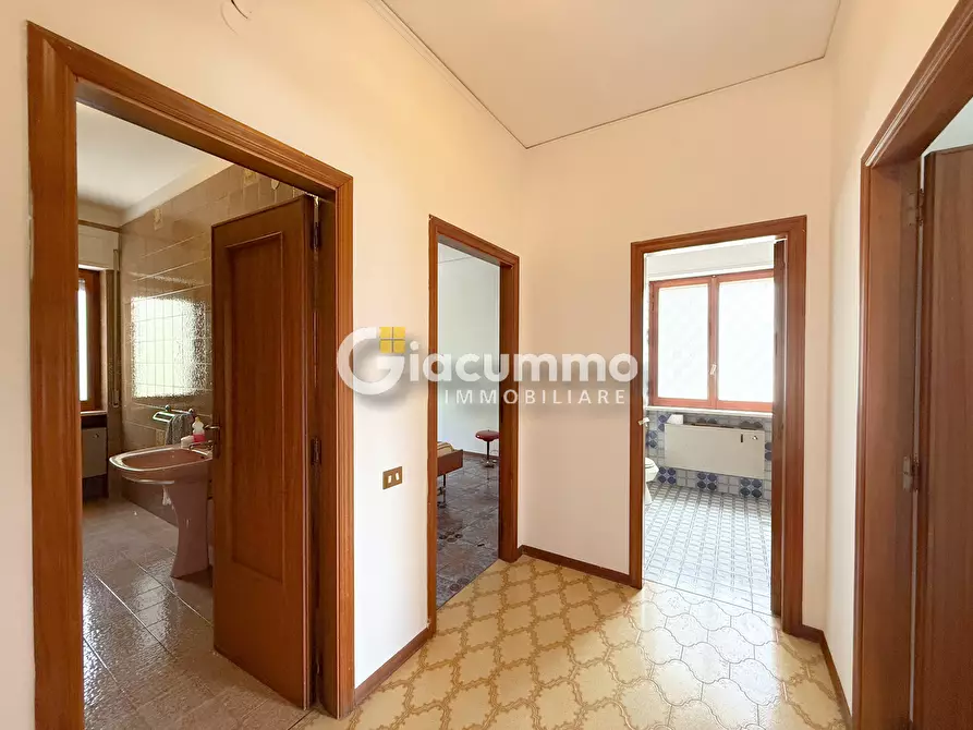 Immagine 10 di Pentalocale in affitto  in Via Domenico di Giura a Potenza