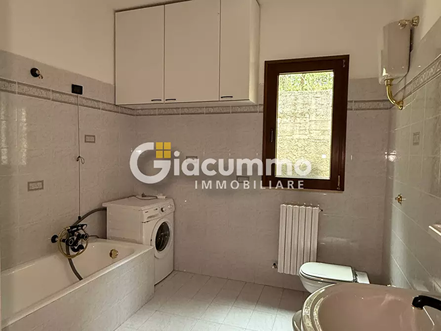 Immagine 19 di Quadrilocale in affitto  in Via Rifreddo 300 a Potenza